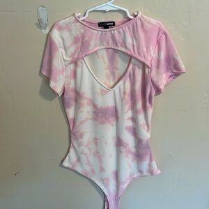 Fashion nova women’s tye dye bodysuit size S